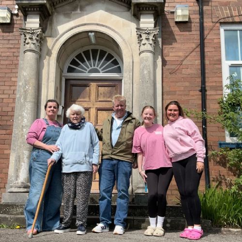 Thomas Richards  Family visit